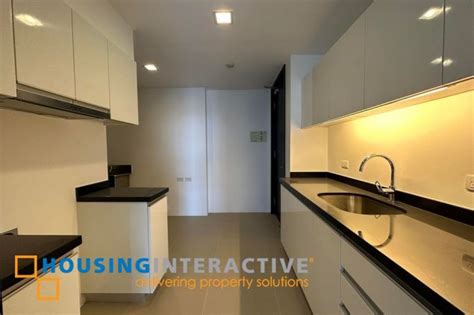 3BR Condo For Sale In East Gallery Place Fort Bonifacio Global City