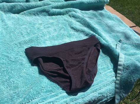 Smartwool PhD Seamless Bikini Review Tested Rated