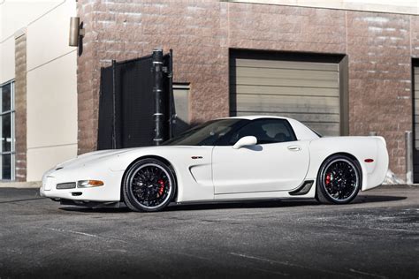 Chevrolet C5 Corvette Z06 On Cray Eagle Gloss Black Mirror Cut Lip Mesh Staggered Wheels Rims