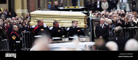 Sir Jimmy Savile funeral Stock Photo - Alamy