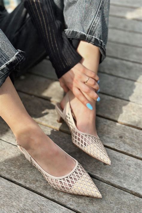 I Love Shoes Talin Mat Deri File Detaylı Kısa Topuklu Stiletto Nude Fiyatı Yorumları Trendyol