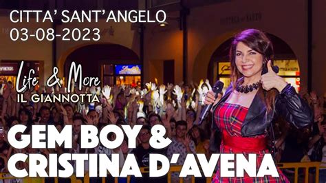 Cristina D Avena con i Gem Boy in concerto a Città Sant Angelo 03 08