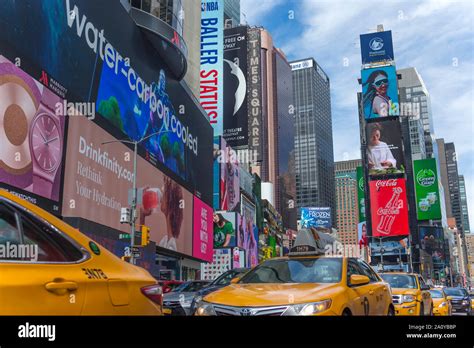 Line Of Yellow Taxi Cabs Times Square Midtown Manhattan New York City