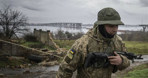 Wojna na Ukrainie Ciężkie walki na wschodnim brzegu Dniepru