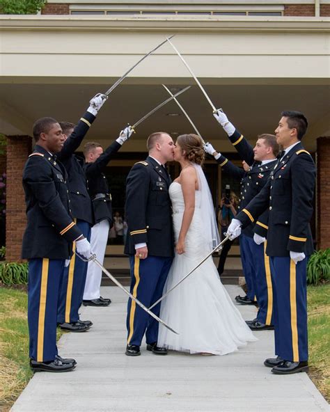 How To Plan A Military Wedding Todays Bride Military Wedding Army