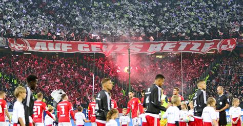 FCK bietet 700 Auswärtsdauerkarten für neue Saison an Der Betze