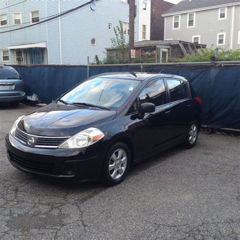 Find Used Nissan Versa Sl Hatchback Door L No Reserve