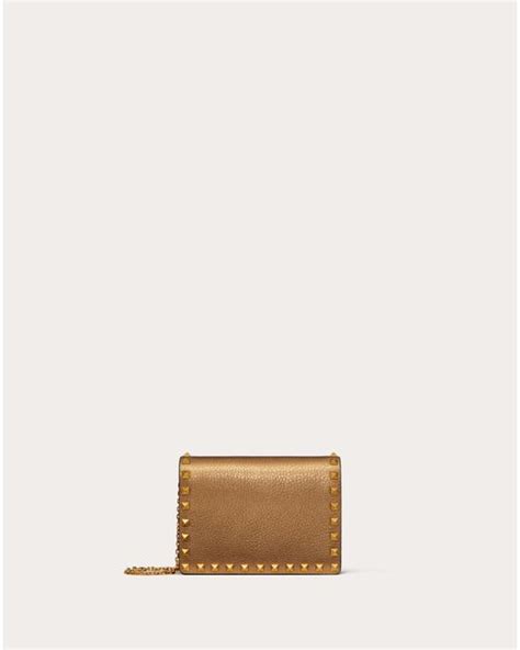 Valentino Garavani Rockstud Metallic Grainy Calfskin Chain Pouch In