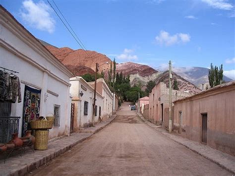 Purmamarca Una Postal Del Norte Argentino Viajando Por Argentina