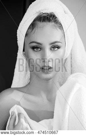 Naked Girl Towel Image Photo Free Trial Bigstock