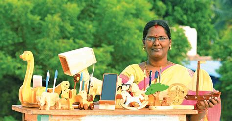 Aval Vikatan 05 December 2023 ‘‘எதுவுமே தெரியாம தொழிலை ஆரம்பிச்சேன்