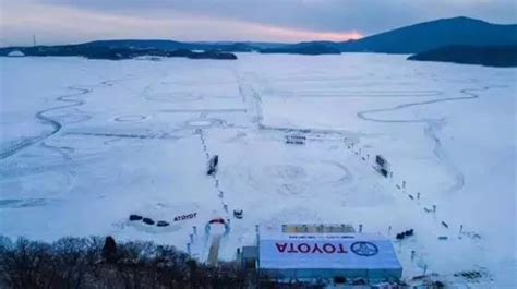 御冰雪，蕴澎湃，一汽丰田全系激舞镜泊湖搜狐汽车搜狐网