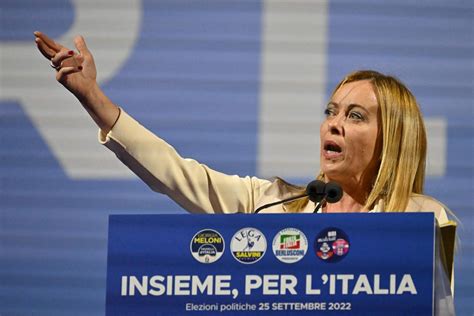 Italie Giorgia Meloni Leader Post Fasciste Sera T Elle La Prochaine