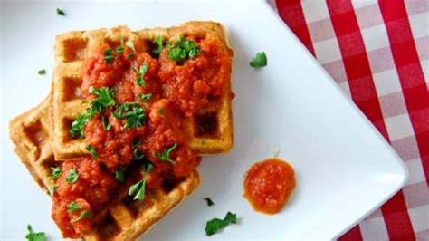 6 Yummy, Healthy Waffle Recipes...for Dinner! | Glamour