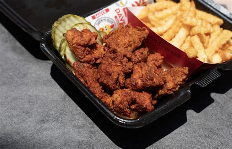 Get Ready To Snack Daves Hot Chicken Debuts Daves Bites SNAP TASTE
