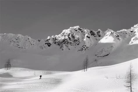 Boulder Hut Adventures Backcountry Lodges Of Bc