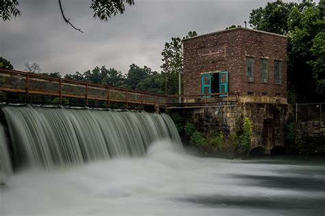 Mammoth Spring Dam Photograph by Paul Freidlund