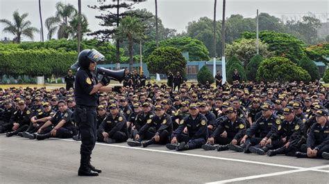 Policía Nacional Del Perú On Twitter En Dicha Actividad Nuestro Comgen Siendo El Líder De La