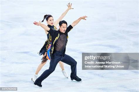 2141点のスケート選手 髙橋 大輔の写真と高解像度写真 Getty Images