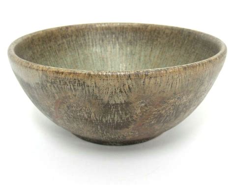 Lucia Studio Pottery Bowl Green And Brown Striated Metallic Glaze 65