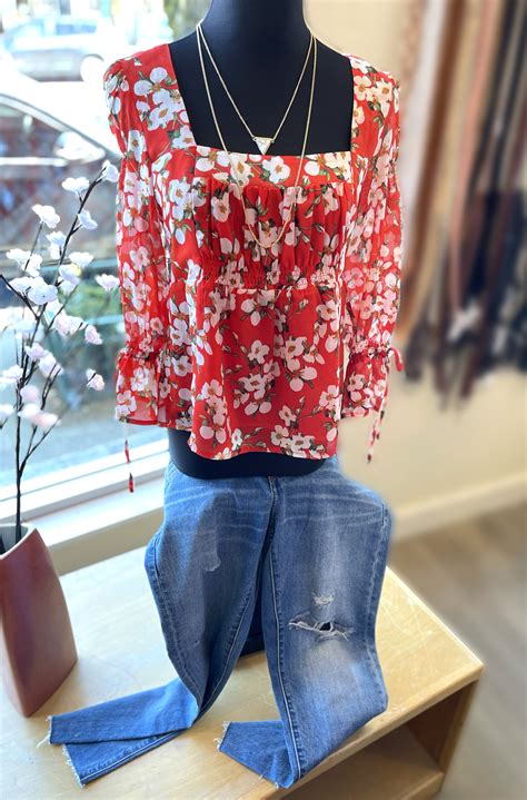 Megs & Mo Consignment | Women's Upscale Resale