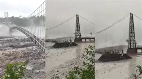 Video Viral Jembatan Gantung Rp 9 Miliar Di Lumajang Diterjang Banjir