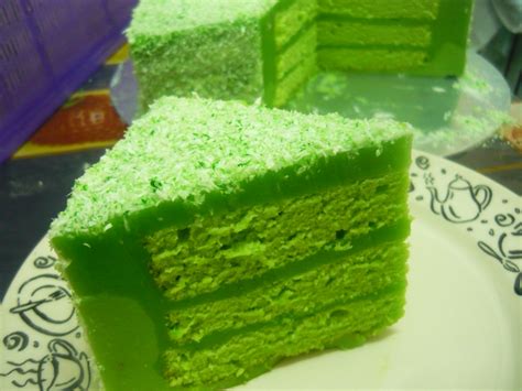 Pandan Layer Cake