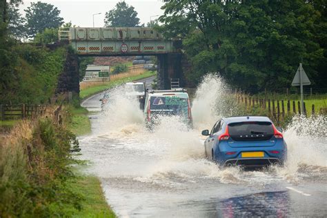 Scotland Weather Scots To Be Lashed With Rain Tomorrow As Met Office