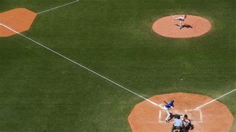 Fotos Gratis Estructura Estadio Jugador Campo De Béisbol Tono