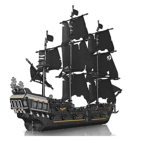 Mould King 13111 Pirates Of The Caribbean Black Pearl Pirate Ship