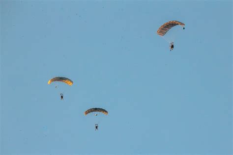 Dvids Images D Reconnaissance Battalion Conducts Jump Operations