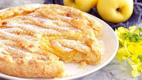 Tarte Feuilletée Aux Pommes Et à La Crème Irrésistiblement Bonne