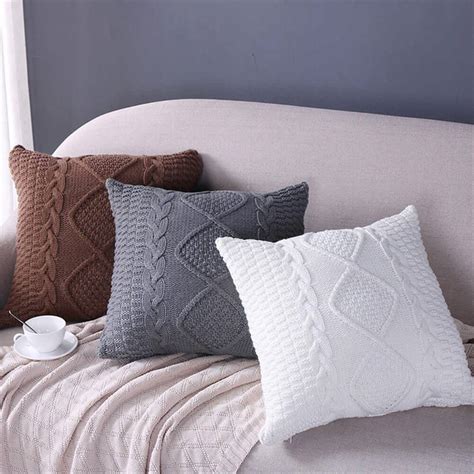 Manufacturer of Knitted Pillow Covers, Throws Etc Homeware Products ...