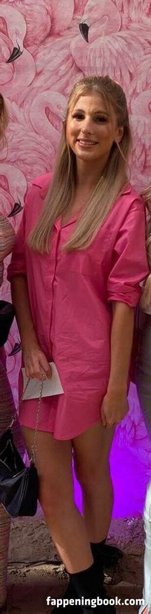 Ellie M Ellieskyyy Ellie M Nude Onlyfans Leaks Fappening Fappeningbook