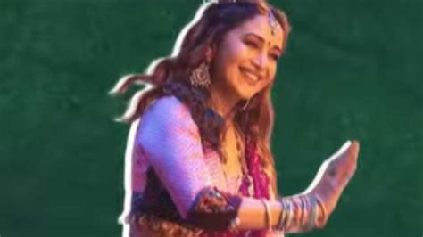 Dance With Madhuri Dixit This Festive Season On ‘boom Padi From Amazon Original Movie Maja Ma