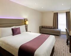 Premier Inn Milton Keynes East (Willen Lake) hotel, United Kingdom ...