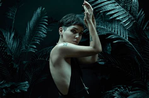 Rubio Curates Her Algorithm Playlist