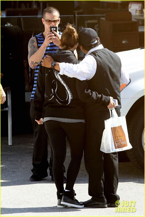 Jennifer Lopez Casper Smart Lovebirds At Lunch Photo