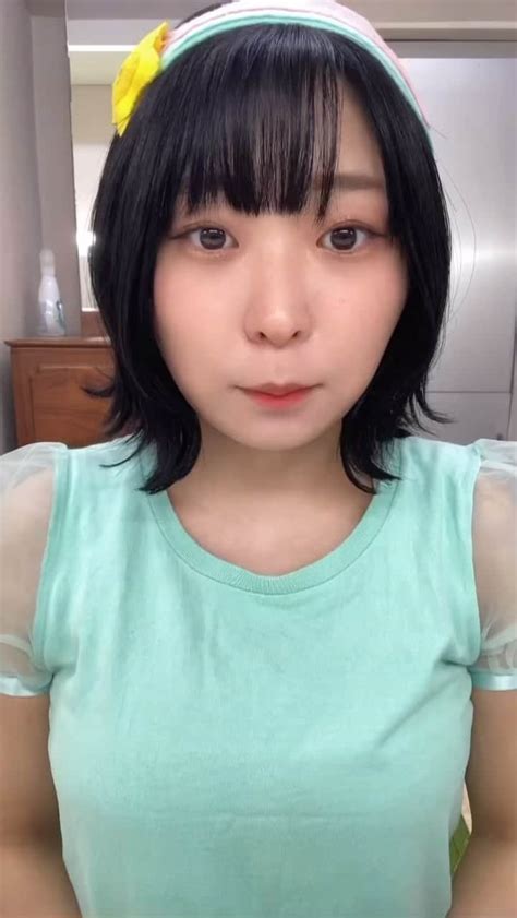 にゃんこスターさんのインスタグラム動画 にゃんこスターinstagram「この衣装23才から着て6年くらい経つので、本人が着てもなんか