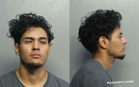 SALAZAR GUSTAVO 01 01 2021 Miami Dade County Mugshots Zone