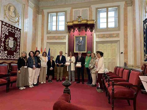 Alcalá de Henares recibe a una delegación de la Federación de