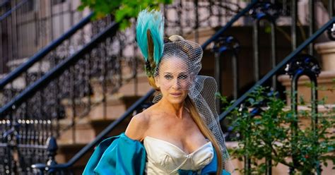 Vivienne Westwood Assinou Vestido De Noiva De Carrie Bradshaw Em Sex And The City Purepeople