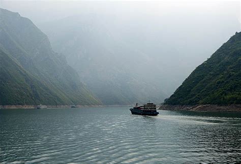 巫峡景点介绍三峡西陵峡介绍瞿塘峡有哪些景点第2页大山谷图库