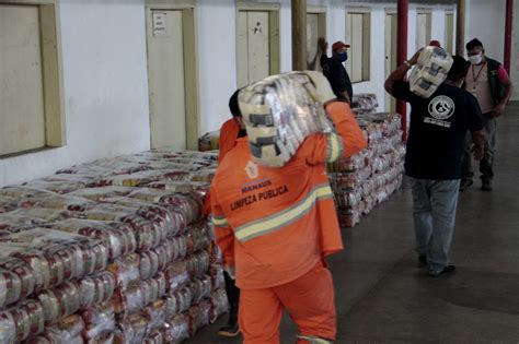 Prefeitura Realiza Entrega De 11 Mil Cestas Básicas E Kits De Higiene