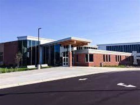 Hutchinson High School | Schools | MSHSL