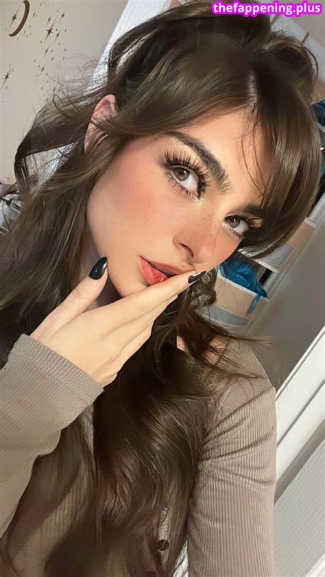 Aruuu Deputyaruuu Malachitexd Nude Onlyfans Photo The