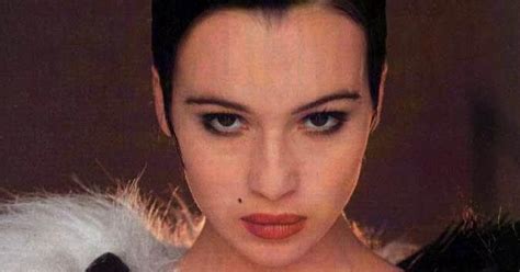 Celebrity Models Nude Ariadna Gil