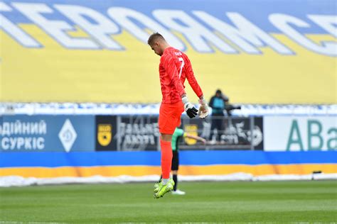 Brave GK ambassador Pavlo Isenko. Goalkeeper Gloves Online-Shop ...