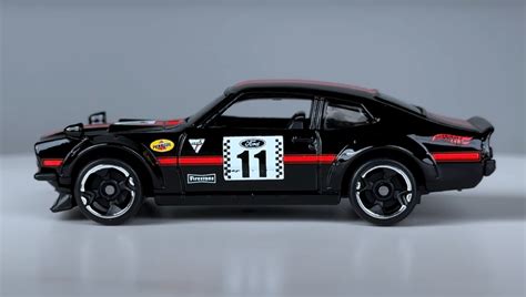 Тематична Машинка Hot Wheels Custom Ford Maverick Vintage Racing Club HRT HRV Black