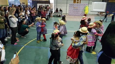 Escola Municipal Oscar Ferreira De Godoy Na Cidade Santa Isabel